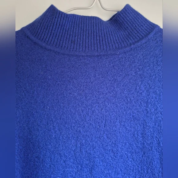 Tahari Cobalt Blue Mock Neck 100% Merino Wool Sweater - Picture 5 of 12